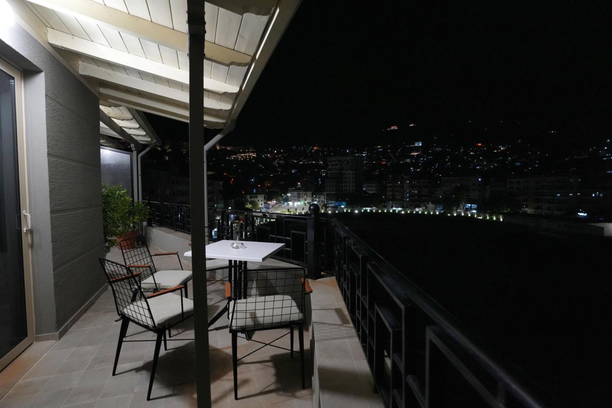 Rs Skendo Apartments Gjirokastër Exterior foto