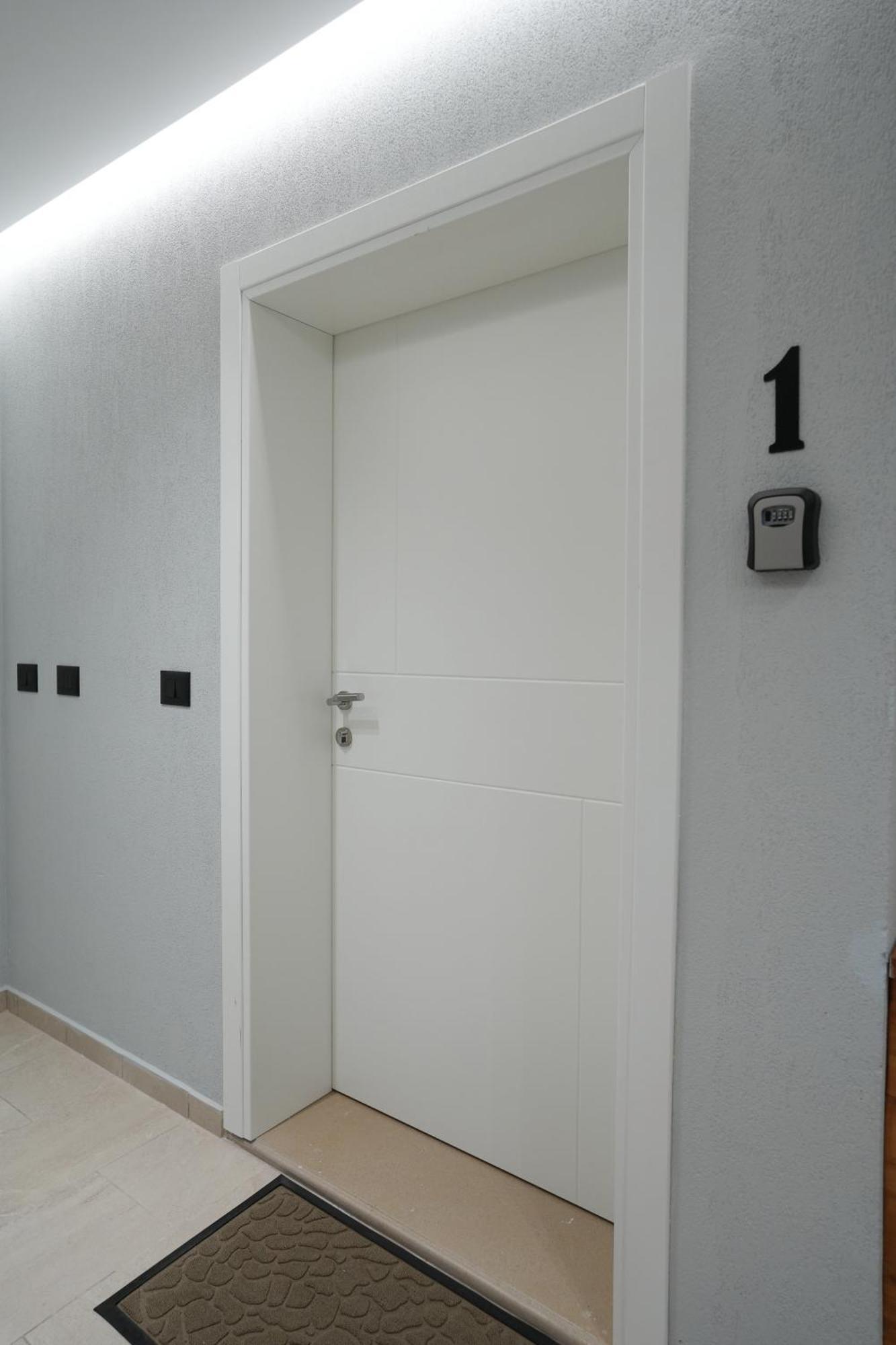 Rs Skendo Apartments Gjirokastër Exterior foto